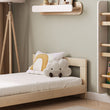 Cama individual de madera para niños BusyKids BASE con cabecera